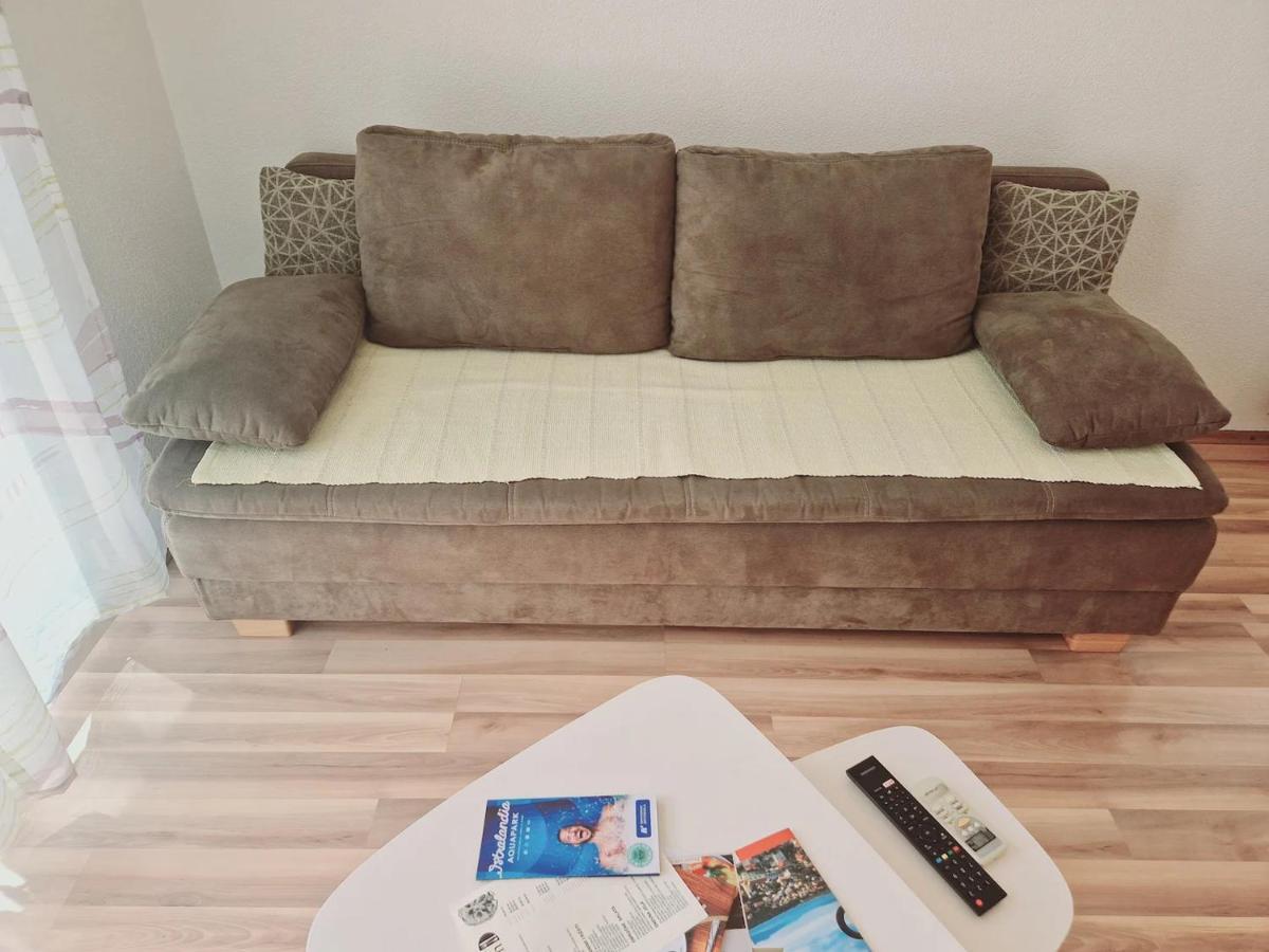 Apartments In Rijeka, Free Parking And Large Terrace, 15Min Drive From The Beach Εξωτερικό φωτογραφία
